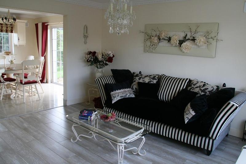Cherville Bed & Breakfast คาวาน ภายนอก รูปภาพ